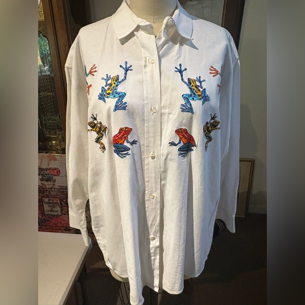Unisex Casey Coleman Cotton White Button Down Shirt Colorful Frog Embroidery M/L